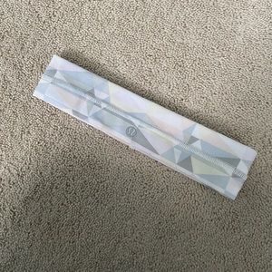 LULULEMON Fly Away Tamer Headband